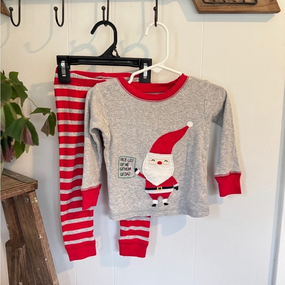 Carter's Other - 🎅🏼Santa Carter’s Pajama Set 18M 🎄